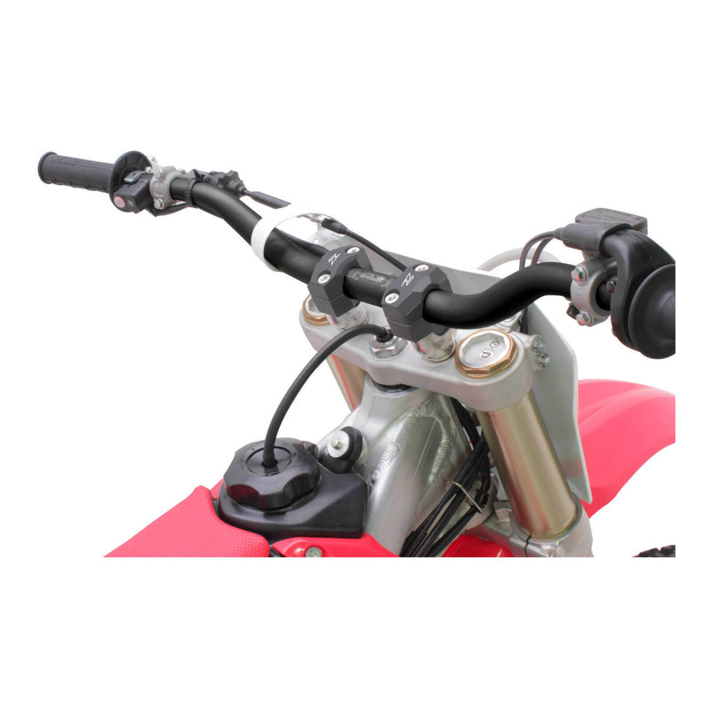 Load image into Gallery viewer, Zeta UX3 Clamp Kit - STANDARD 7/8 BAR TO FATBAR 1 1/8 ADAPTOR