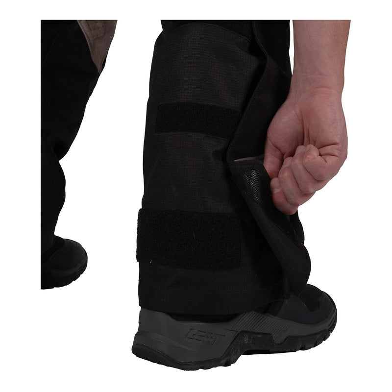Load image into Gallery viewer, Leatt 5.5 ADV MultiTour Pant (Short) - Stealth