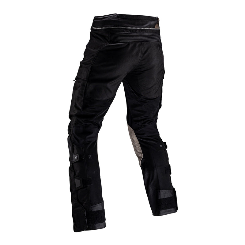 Load image into Gallery viewer, Leatt 5.5 ADV FlowTour Pant (Short) - Stealth