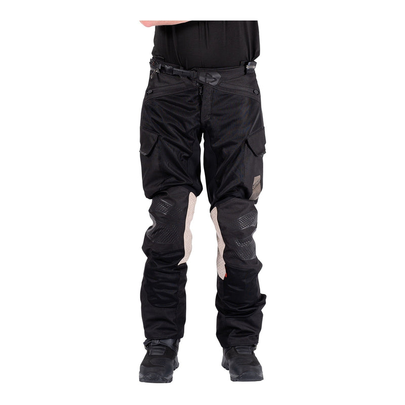 Load image into Gallery viewer, Leatt 5.5 ADV FlowTour Pant (Short) - Stealth