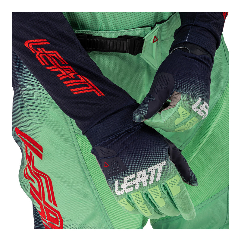 Load image into Gallery viewer, Leatt 2025 3.5 Ride Kit - Matcha
