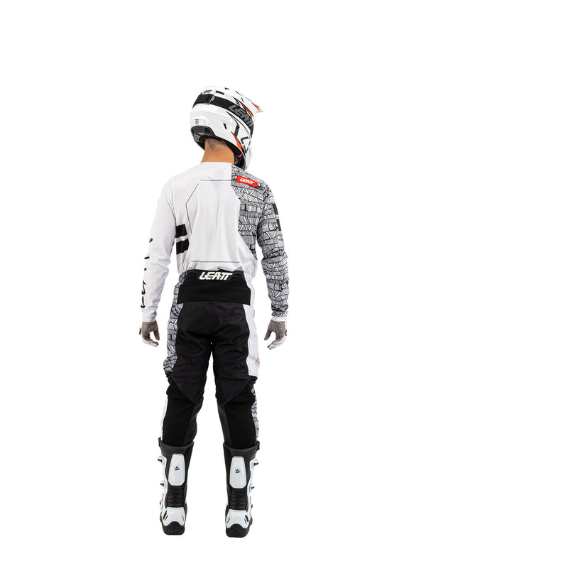 Load image into Gallery viewer, Leatt 2025 3.5 Ride Kit - White