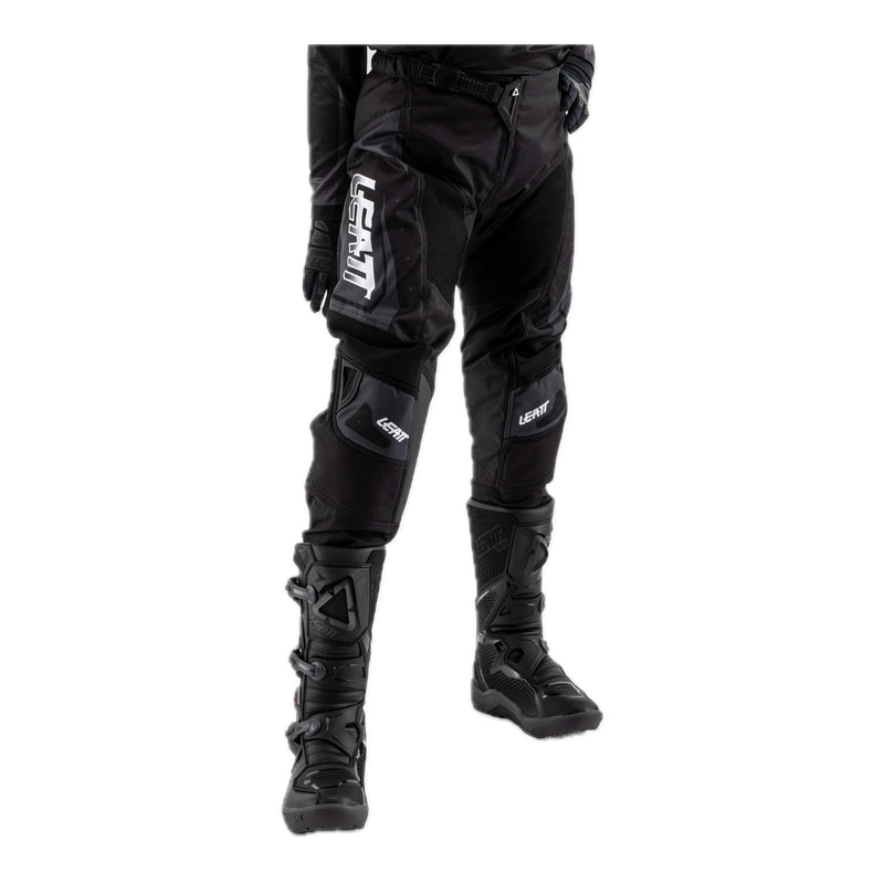 Load image into Gallery viewer, Leatt 2025 3.5 Junior Ride Kit - Black