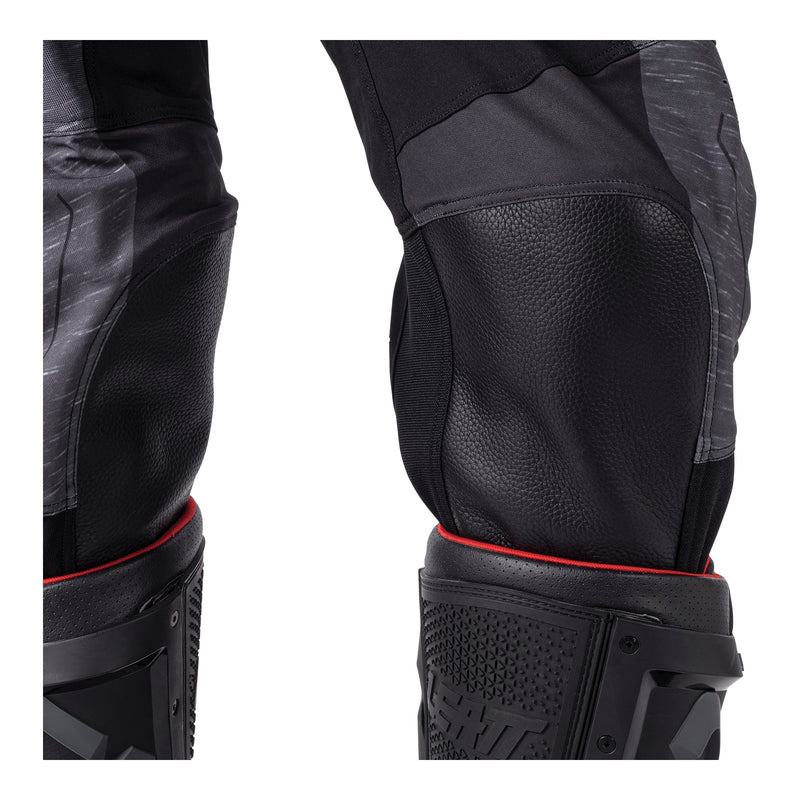 Load image into Gallery viewer, Leatt 2026 4.5 Pant - Stealth Black / Grey