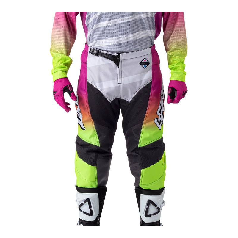 Load image into Gallery viewer, Leatt 3.5 Ride Kit - Retro Pink