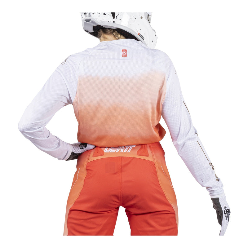 Load image into Gallery viewer, Leatt 2026 4.5 Lite Women's Jersey - Coral Pink