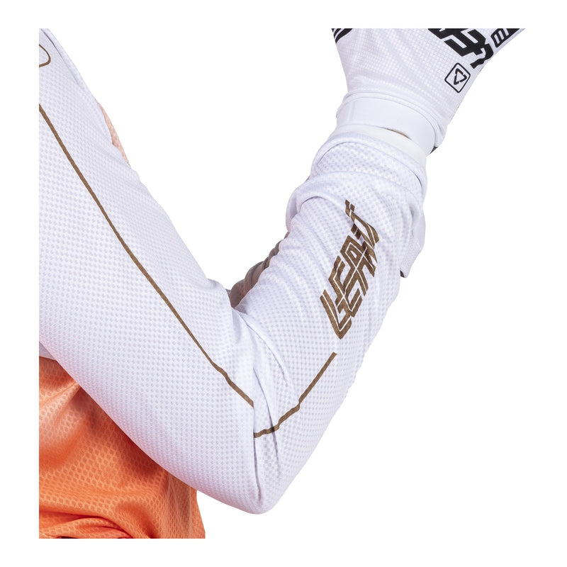 Load image into Gallery viewer, Leatt 2026 4.5 Lite Women's Jersey - Coral Pink