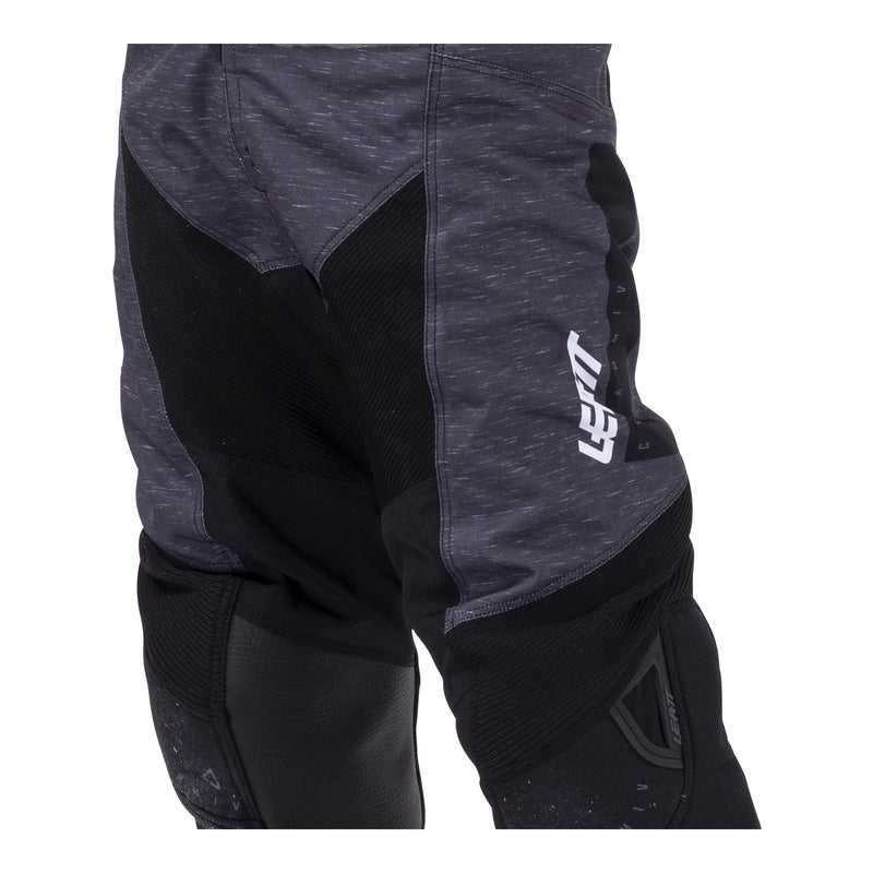 Load image into Gallery viewer, Leatt 2026 3.5 Mini Ride Kit - Stealth Black / Grey