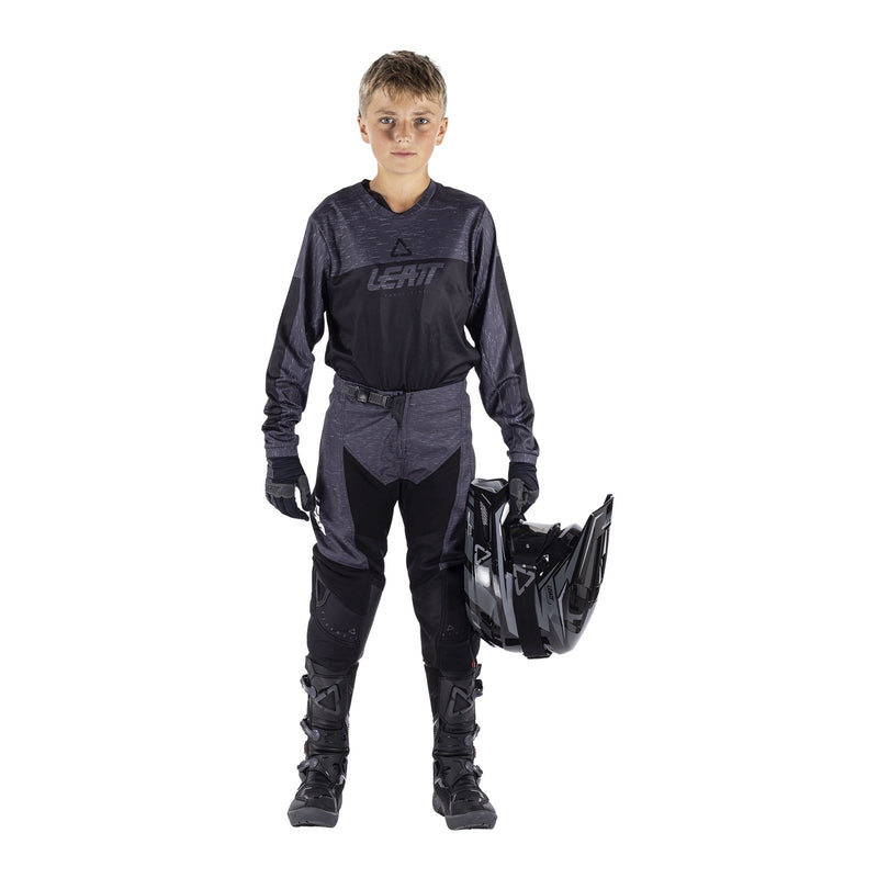 Load image into Gallery viewer, Leatt 2026 3.5 Junior Ride Kit - Stealth Black / Grey