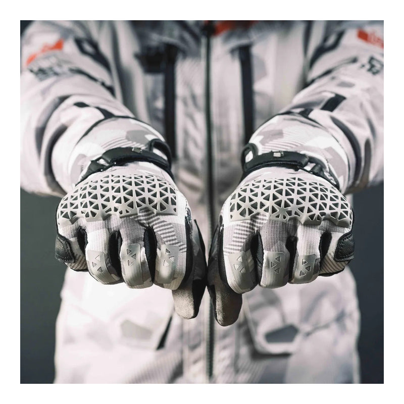Load image into Gallery viewer, Leatt 7.5 ADV X-Flow Glove - Steel