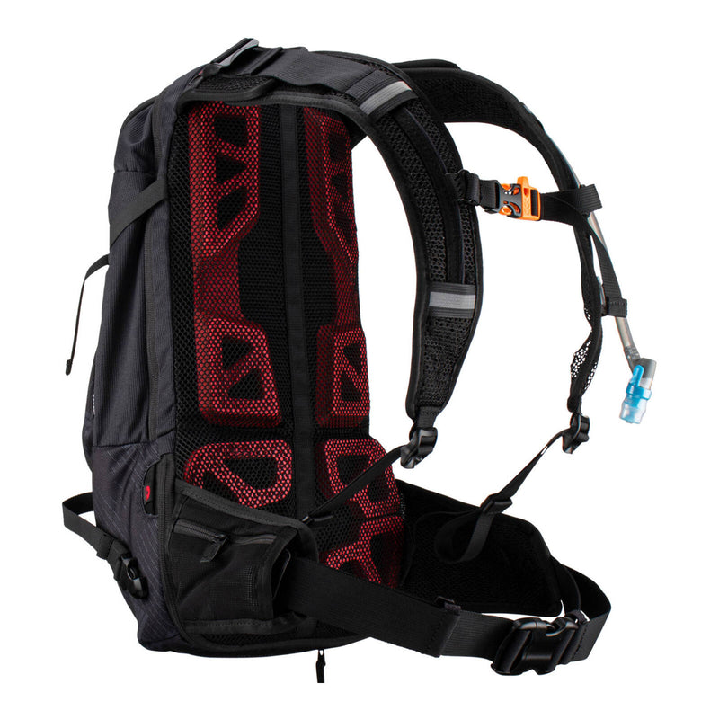 Load image into Gallery viewer, Leatt 1.5 Hydration Bag XL - Black