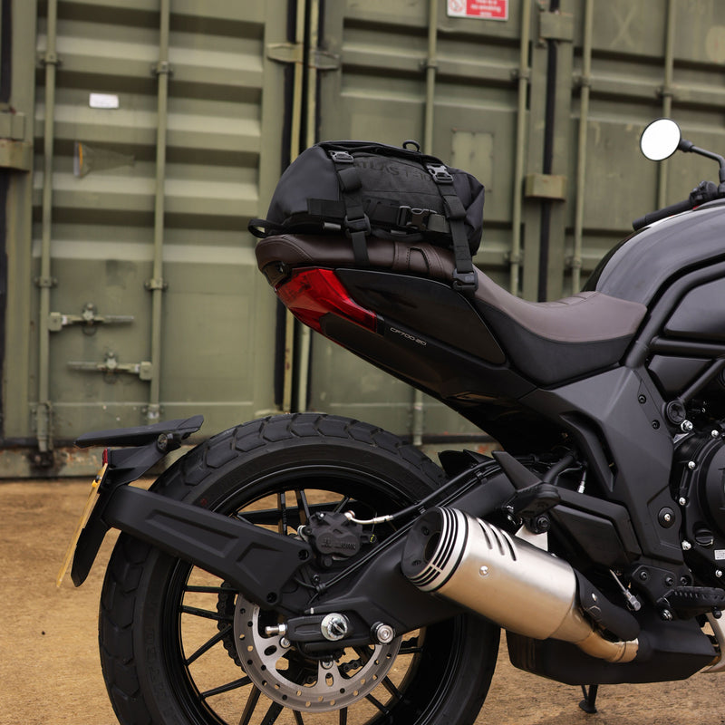 Load image into Gallery viewer, Oxford Atlas T-10 Advanced Tourpack - Charcoal/Black