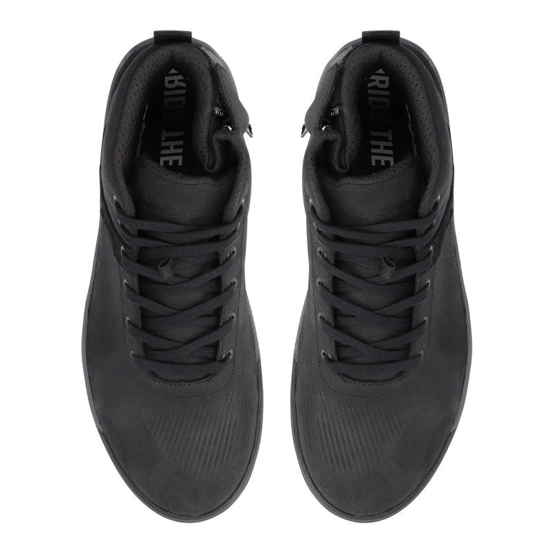 Load image into Gallery viewer, Richa Mens Travis WP Shoes - Black