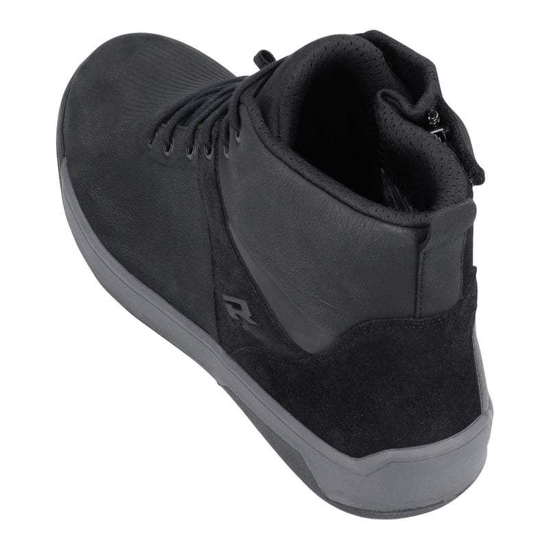 Load image into Gallery viewer, Richa Mens Travis WP Shoes - Black