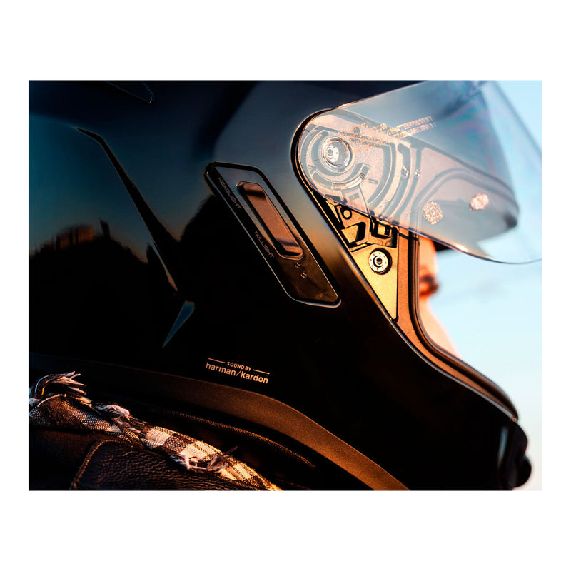 Load image into Gallery viewer, Sena Phantom ANC Smart Helmet wih Mesh Communications - Matte Black