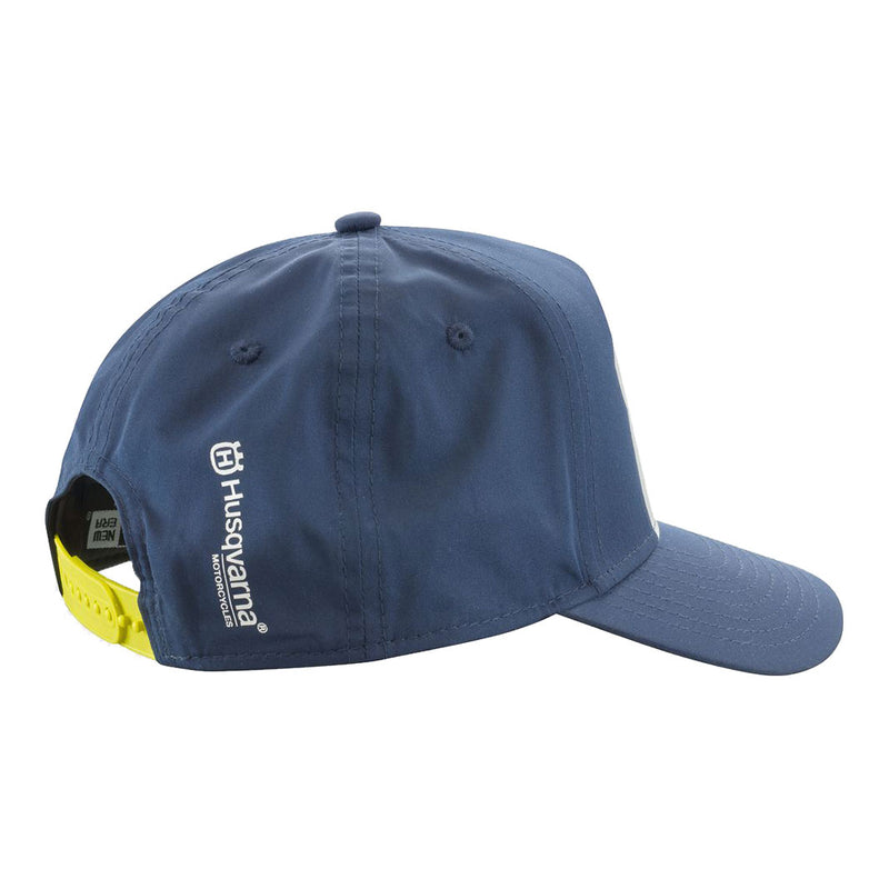 Load image into Gallery viewer, Husqvarna Kids Team Curved Cap
