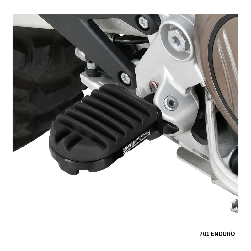 Load image into Gallery viewer, Zeta Adventure Foot Pegs KTM – Black