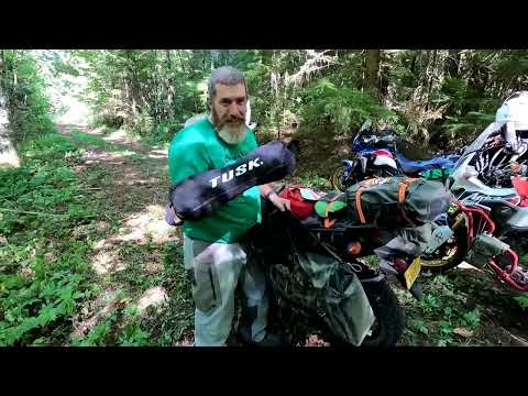 Load and play video in Gallery viewer, Giant Loop Round The World Panniers - Black