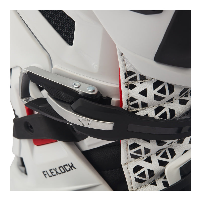 Load image into Gallery viewer, Leatt 5.5 FlexLock Boot Evo - White
