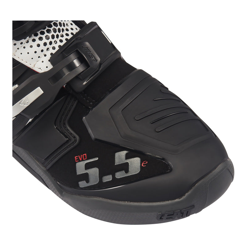 Load image into Gallery viewer, Leatt 5.5 FlexLock Enduro Boot Evo
