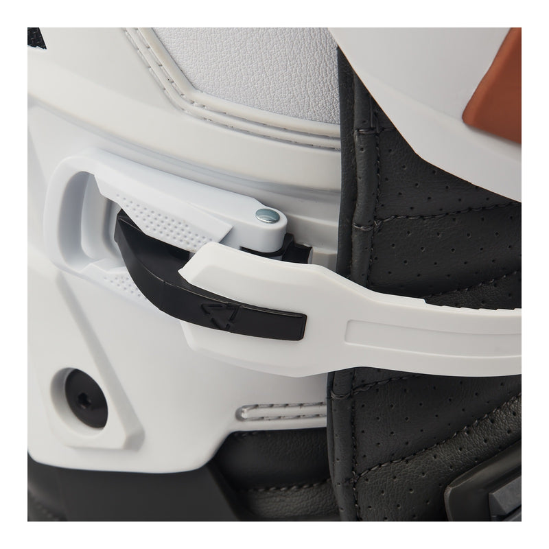 Load image into Gallery viewer, Leatt 4.5 Enduro Boot Evo - White
