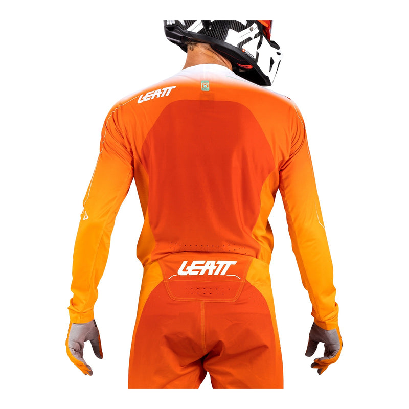 Load image into Gallery viewer, Leatt 2026 5.5 UltraWeld Jersey - Orange
