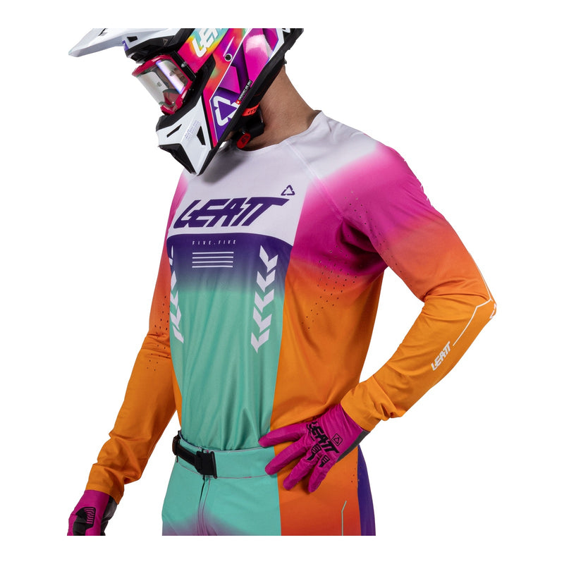 Load image into Gallery viewer, Leatt 2026 5.5 UltraWeld Jersey - Pinata Teal
