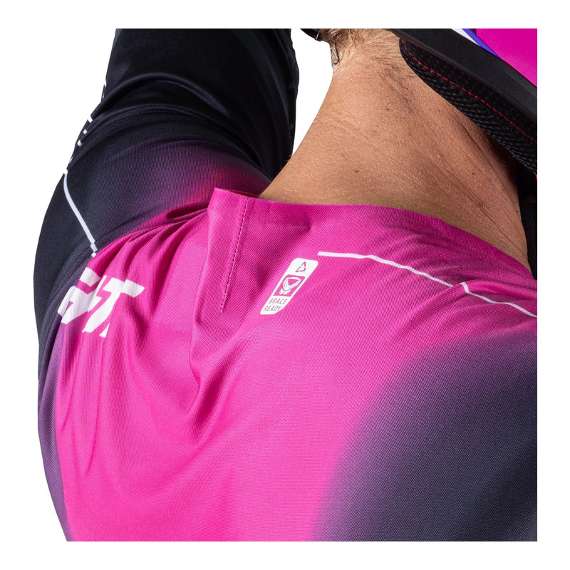 Load image into Gallery viewer, Leatt 2026 5.5 UltraWeld Jersey - Tiger Pink
