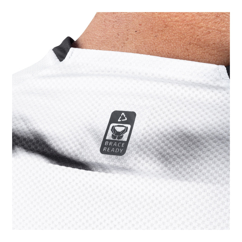 Load image into Gallery viewer, Leatt 2026 4.5 Lite Jersey - White
