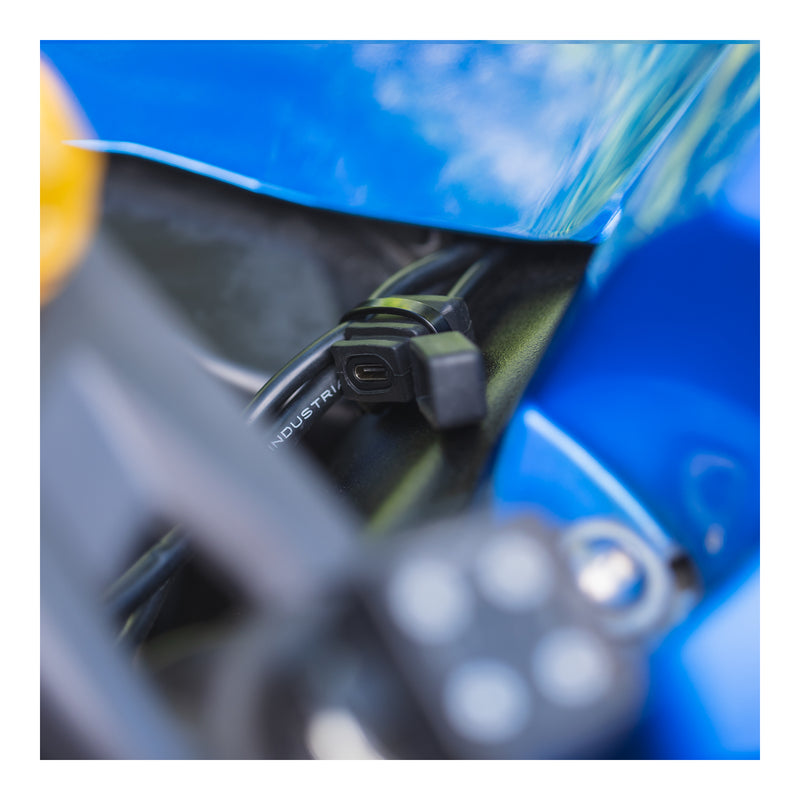 Load image into Gallery viewer, Oxford USB Type C 3.0amp Charging Kit
