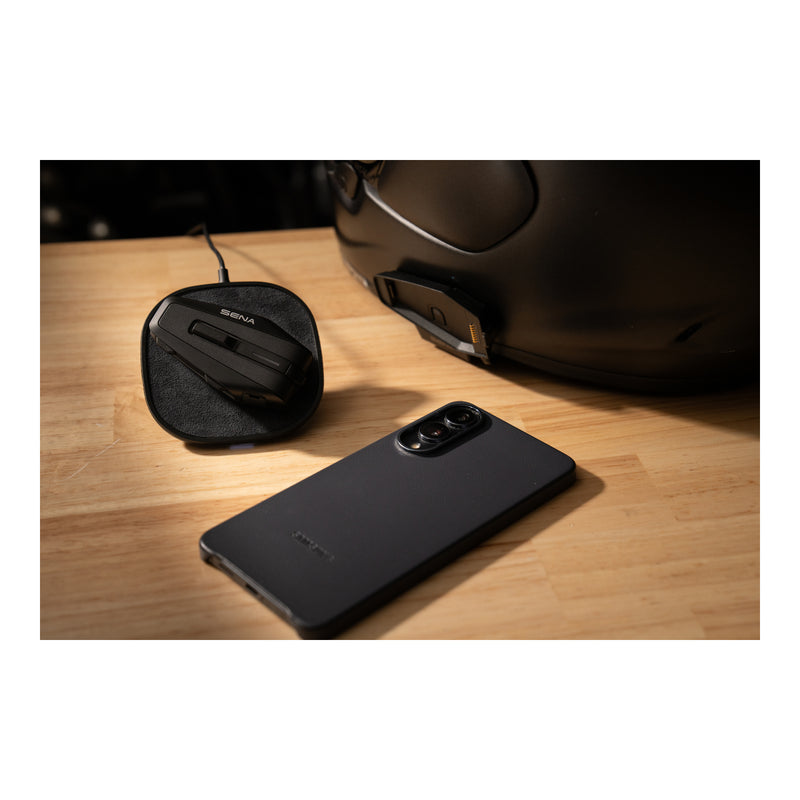 Load image into Gallery viewer, Sena Vortex Bluetooth Intercom

