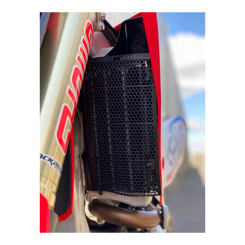 Load image into Gallery viewer, Twin Air MX Radiator Mud Sleeves - Silicone - Universal Model
